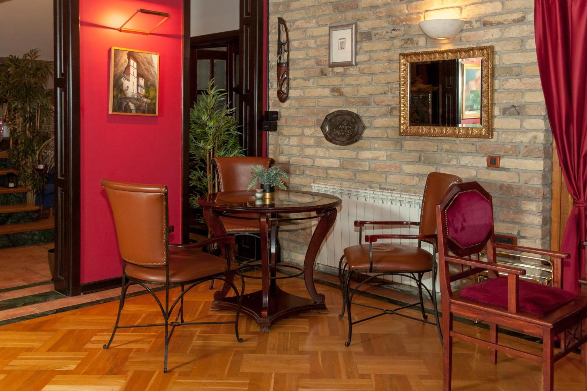 Red Clay Apartments City Club 贝尔格莱德 外观 照片
